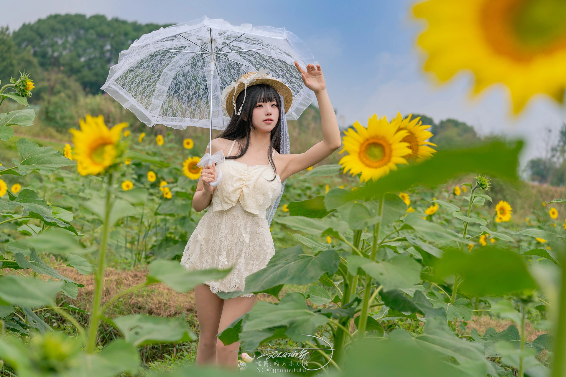 咬一口兔娘(黏黏团子兔) – NO.165 夏の葵 2